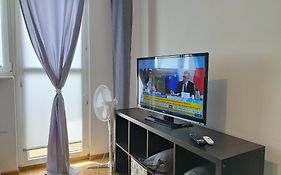 Apartament Poznań Lotnisko parking samodzielne zameldowanie blisko Stadion Targi Szpitale i Uczelnie